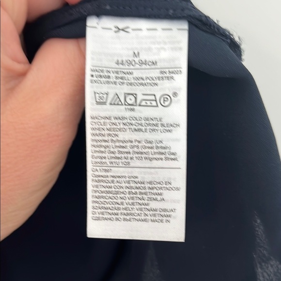 Banana Republic Blue Short Sleeve Relaxed Blouse with White Piping - Picture 3 of 7